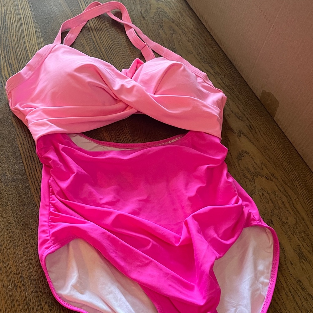 Women’s Vibrant Pink Cutout Swimsuit Tie Back with Adjustable Straps NWOT
